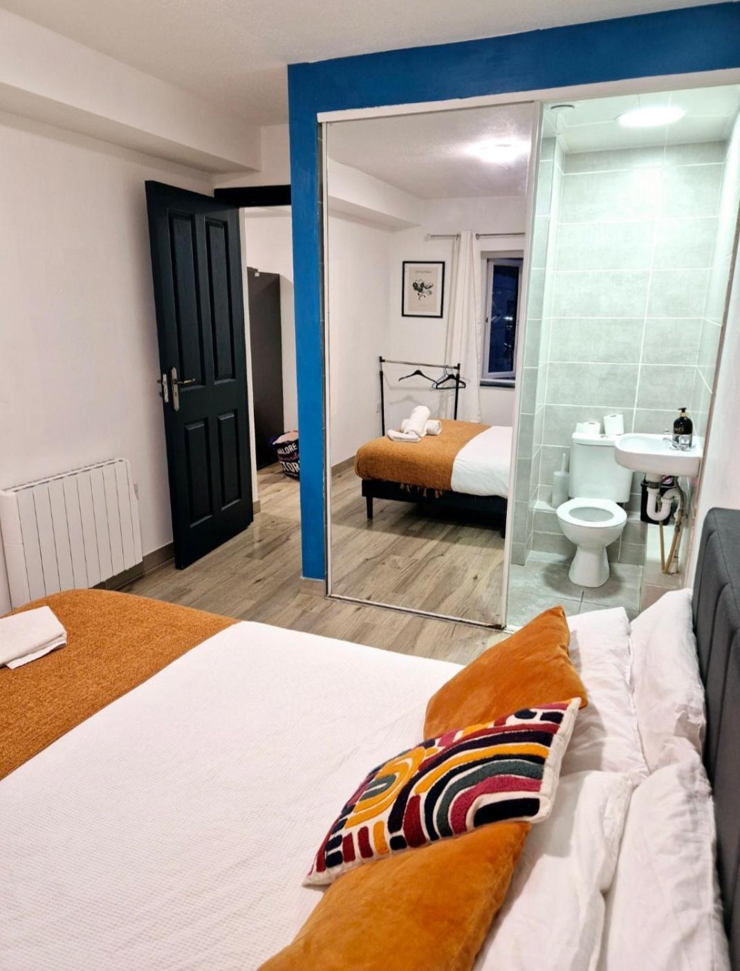 Apartment In Limerick City Экстерьер фото